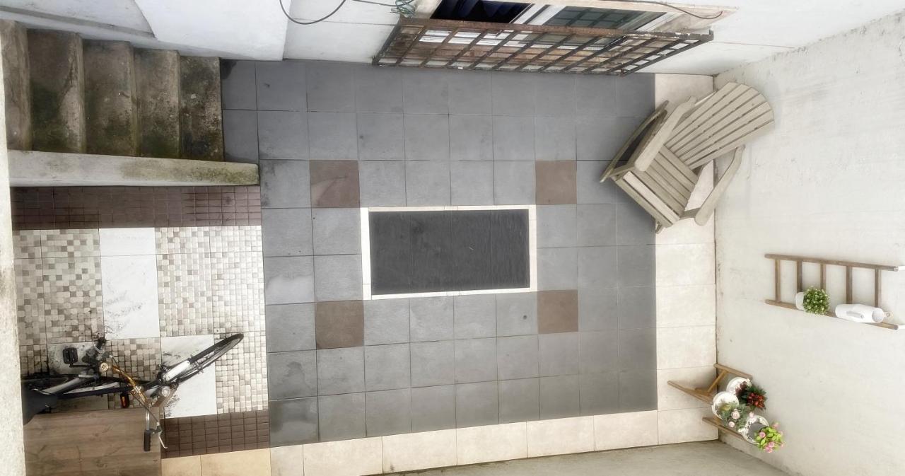 Room In Queluz 11 Minutes From Lisbon المظهر الخارجي الصورة