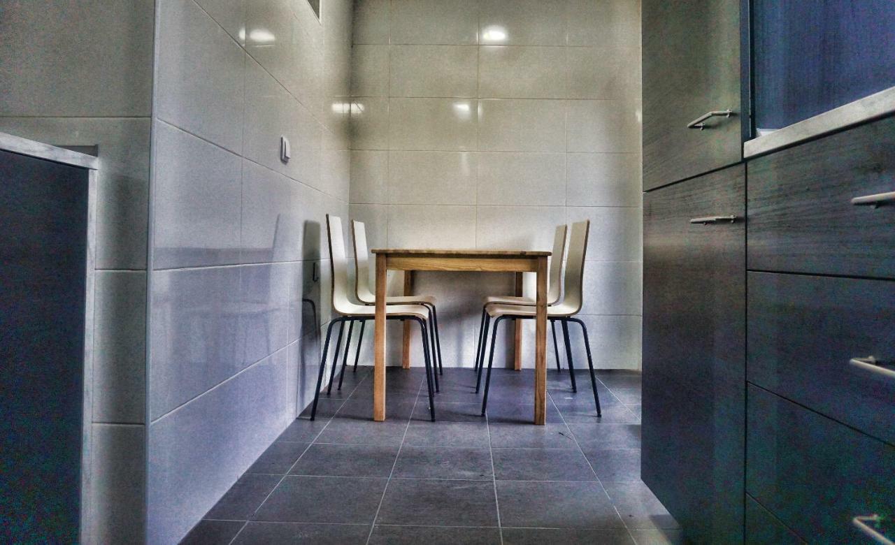 Room In Queluz 11 Minutes From Lisbon المظهر الخارجي الصورة